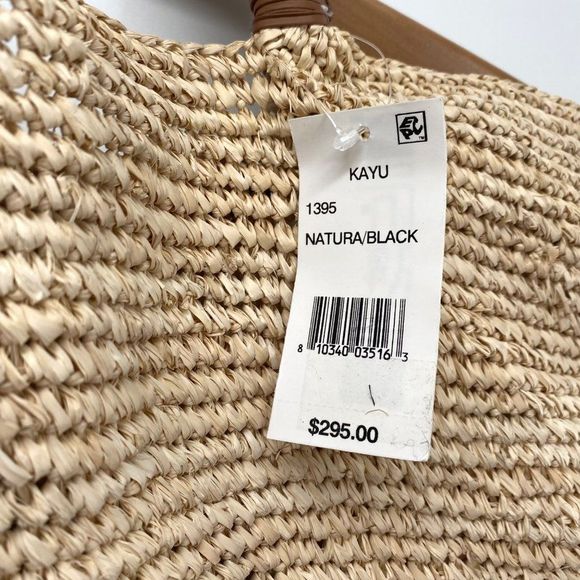 Kayu Women's Elin Two Tone Raffia Woven Tote New - Picture 8 of 16